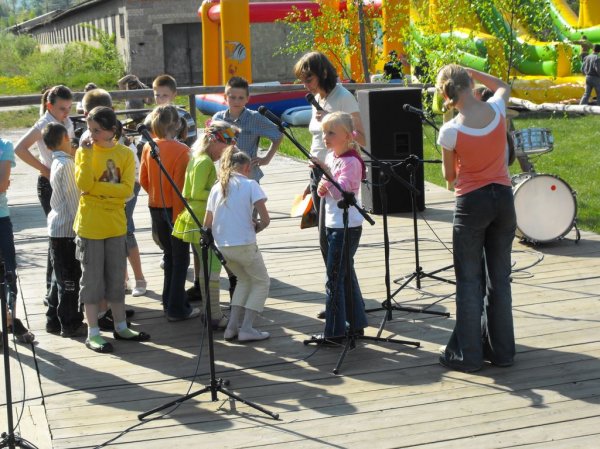 Zabawy w Stępinie 3 maj 2009