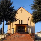 Kościół w Różance schody