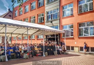80 lat szkolnictwa ekonomicznego w Mielcu