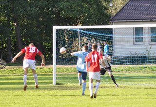 Galeria zdjęć z meczu Wisłoka Strzyżów - Fot. Tomasz Ciombor