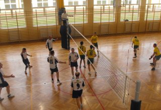 Zdjęcia z XIV Turnieju Piłki Siatkowej o Puchar Starosty Strzyżowskiego
