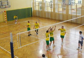 Zdjęcia z XIV Turnieju Piłki Siatkowej o Puchar Starosty Strzyżowskiego