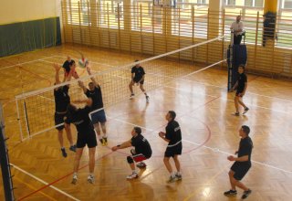 Zdjęcia z XIV Turnieju Piłki Siatkowej o Puchar Starosty Strzyżowskiego