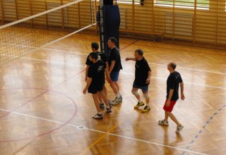 Zdjęcia z XIV Turnieju Piłki Siatkowej o Puchar Starosty Strzyżowskiego