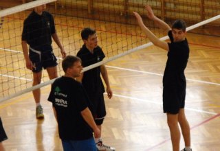 Zdjęcia z XIV Turnieju Piłki Siatkowej o Puchar Starosty Strzyżowskiego