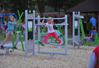 Zdjęcia z Sylwestra na rynku w Strzyżowie