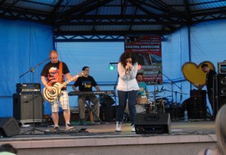 Galeria zdjęc z Dni Ziemi Frysztackiej 2013, koncert Sami