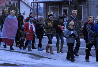 Zdjęcia z Orszaku Trzech Króli w Wiśniowej