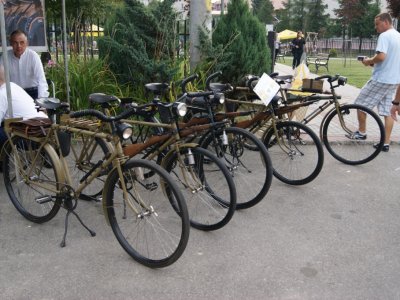 Zdjęcia z Pikniku Piknik Historycznego. W hołdzie walczącym o wolność. 