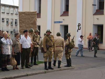 Zdjęcia z Pikniku Piknik Historycznego. W hołdzie walczącym o wolność. 