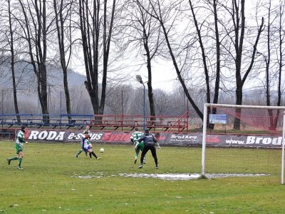 Sparingowy mecz Wisłoka z Izolatorem fot. Tomasz Ciombor