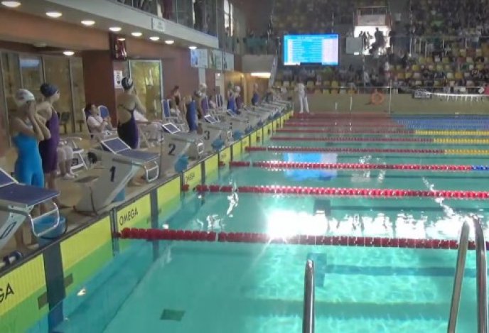 Pływaczka ze Strzyżowa zadziwia!