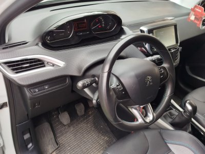 Peugeot 2008 urban cross, stan bdb, bez wkladu, doinwestowany