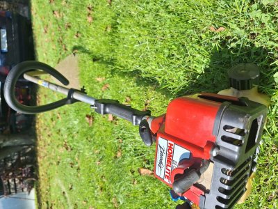 Podkaszarka spalinowa homelite 