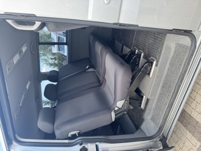 Wynajem samochodu Volkswagen Caravelle – 9 osobowa