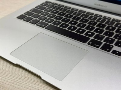 Laptop Apple