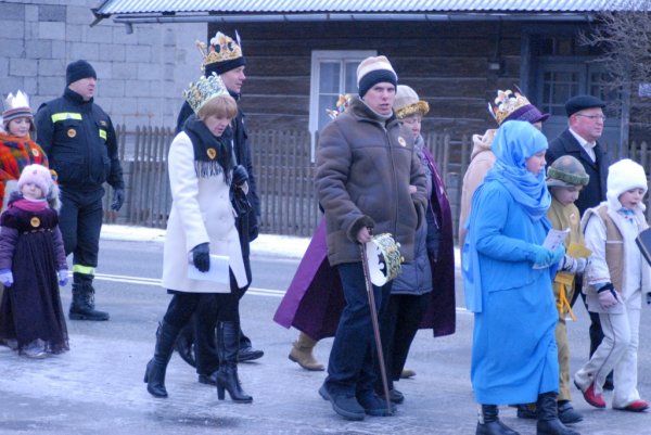 Zdjęcia z Orszaku Trzech Króli w Wiśniowej