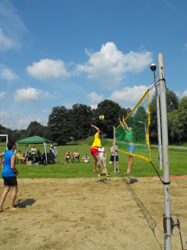 Otwarty Gminny Turniej Piłki Siatkowej Plażowej. Siatkówka plażowa na wysokim powiomie.