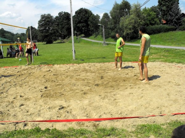 Otwarty Gminny Turniej Piłki Siatkowej Plażowej. Siatkówka plażowa na wysokim powiomie.