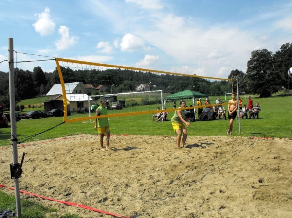 Otwarty Gminny Turniej Piłki Siatkowej Plażowej. Siatkówka plażowa na wysokim powiomie.