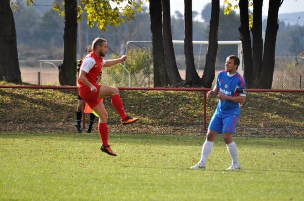 2013-10-06 Wisłok Strzyżów - LKS Pisarowce 1:2 (0:1) 