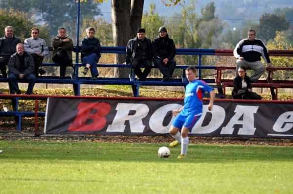 2013-10-06 Wisłok Strzyżów - LKS Pisarowce 1:2 (0:1) 