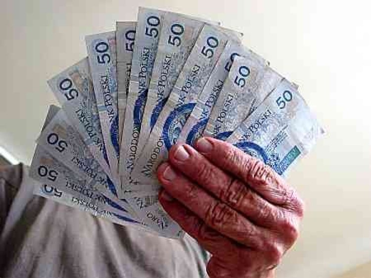 Zarobki w powiecie Strzyżowskim