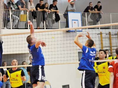 Zdjęcia z meczu siatkówki - fot. Tomasz Ciombor