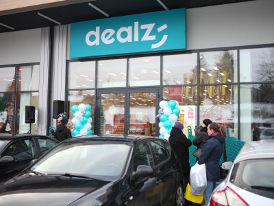 Otwarcie sklepu Dealz w Strzyżowie