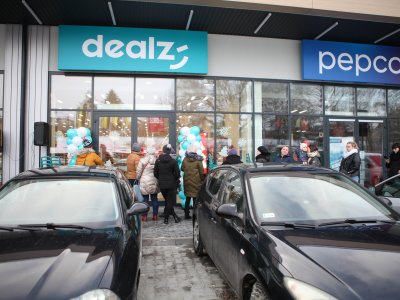 Otwarcie sklepu Dealz w Strzyżowie