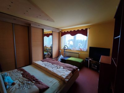 Dom wolnostojący 240 m² z działką 7,21 ara – Strzyżów, woj. podkarpackie