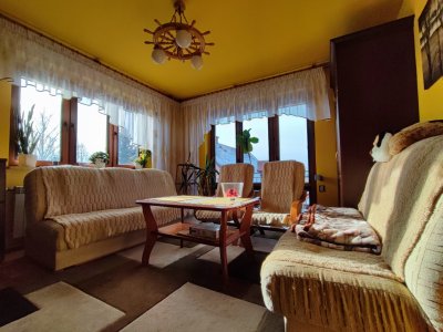 Dom wolnostojący 240 m² z działką 7,21 ara – Strzyżów, woj. podkarpackie