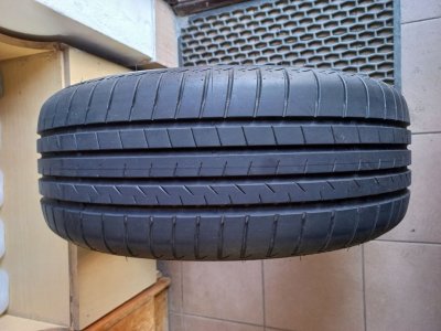 Sprzedam komplet opon letnich Bridgestone roz.235/55/18 z 2024r