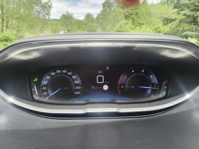 sPRZEDAM Peugeot 3008 GT LINE 2017 2.0 BUEHDI
